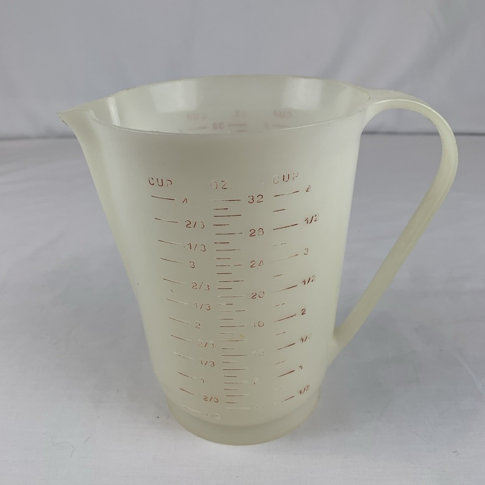 Vtg Eagle 4 Cup Pitcher Made In USA